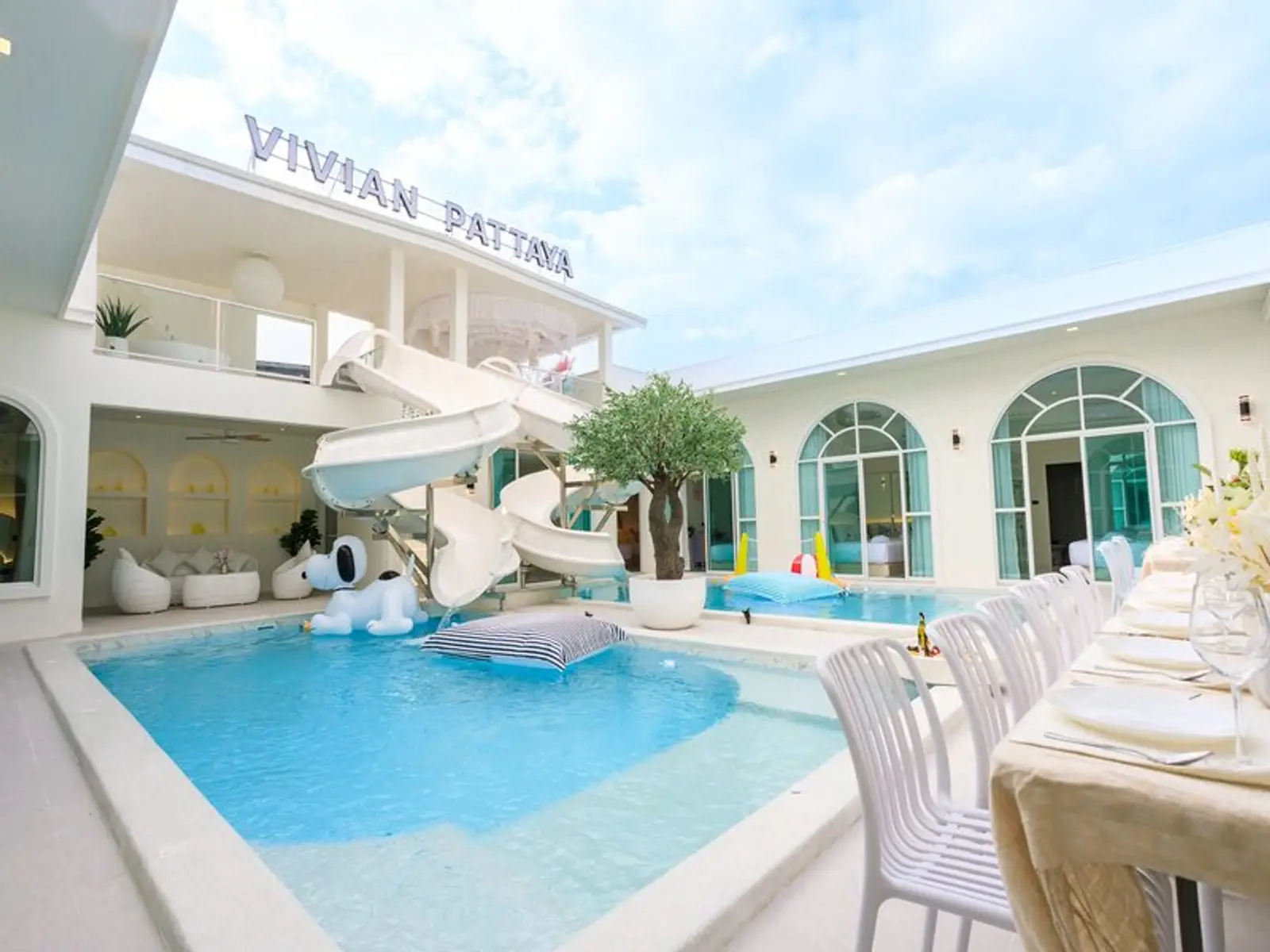 Villa avec piscine 9 chambres à vendre — Huai Yai, Pattaya