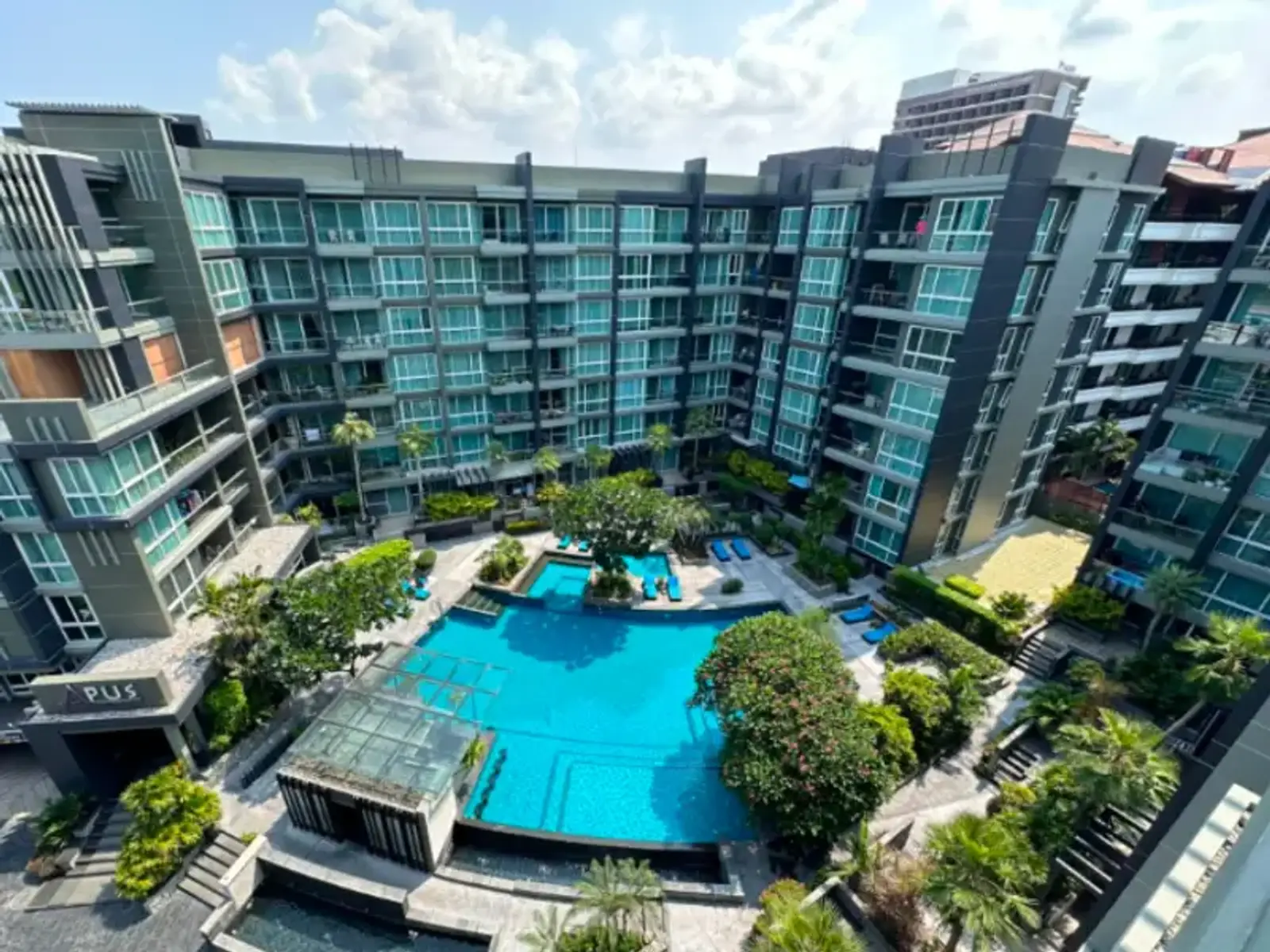 Condo 2 chambres à vendre ou à louer — Central Pattaya, Pattaya