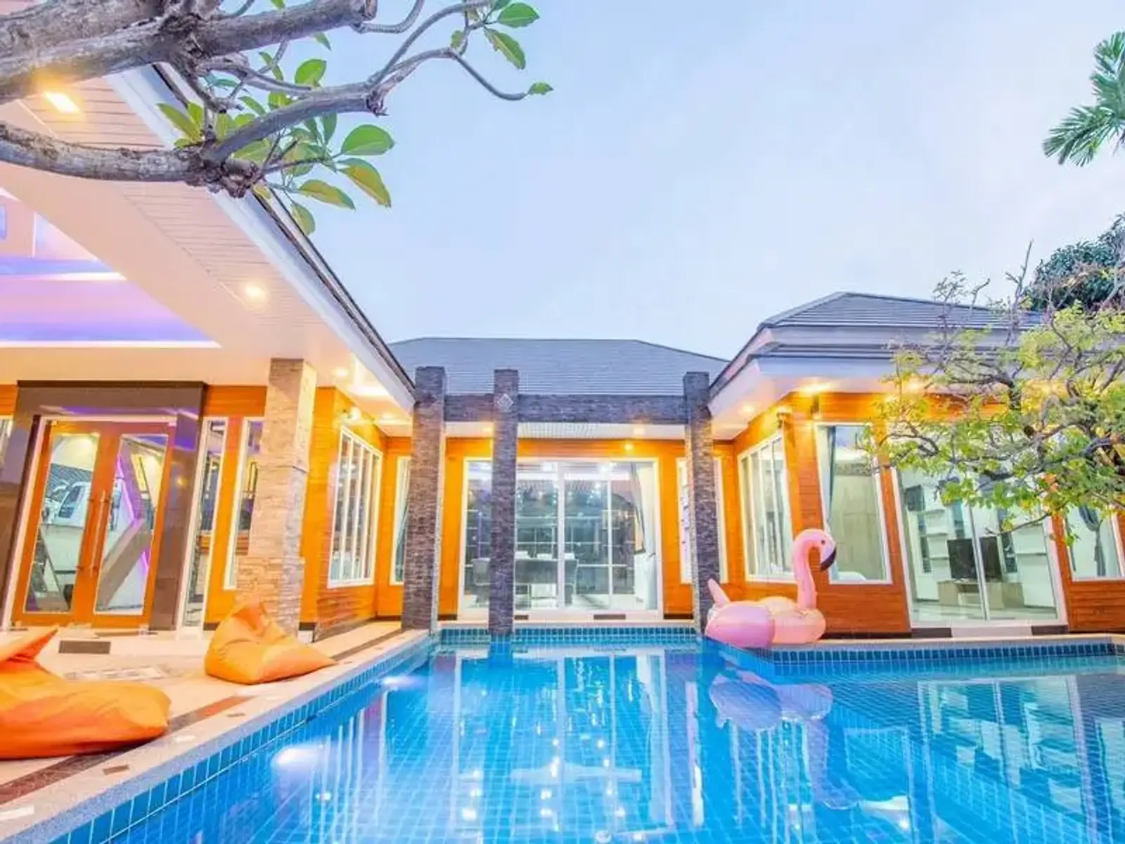Villa avec piscine 4 chambres à vendre — Huai Yai, Pattaya