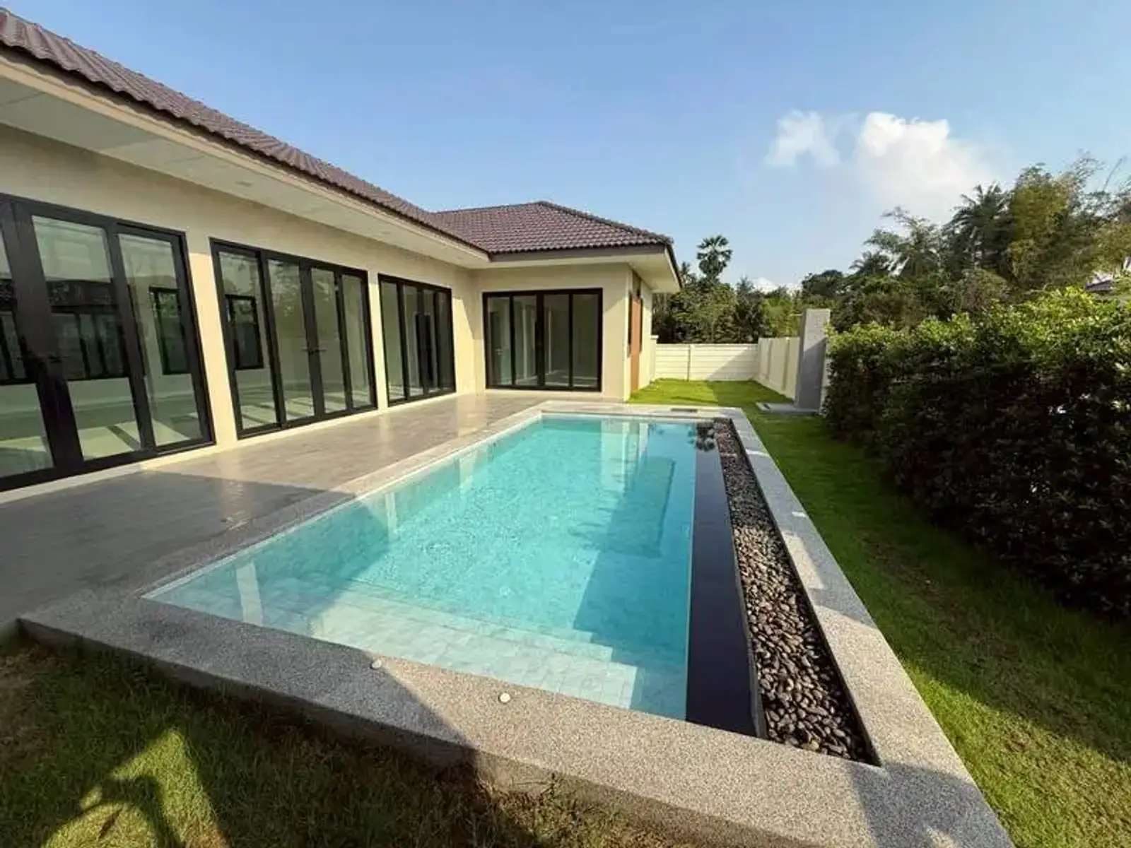 Villa avec piscine 3 chambres à vendre — East Pattaya, Pattaya