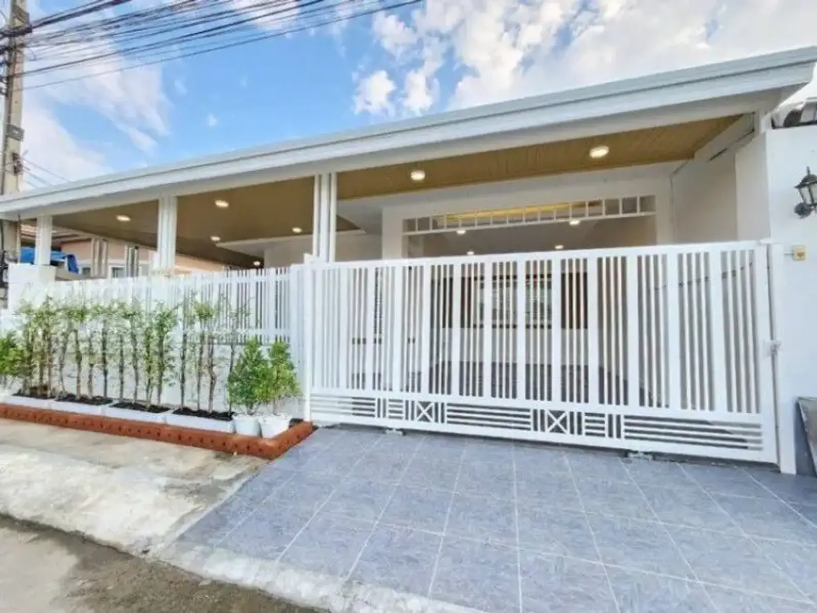 Villa avec piscine 3 chambres à vendre — East Pattaya, Pattaya