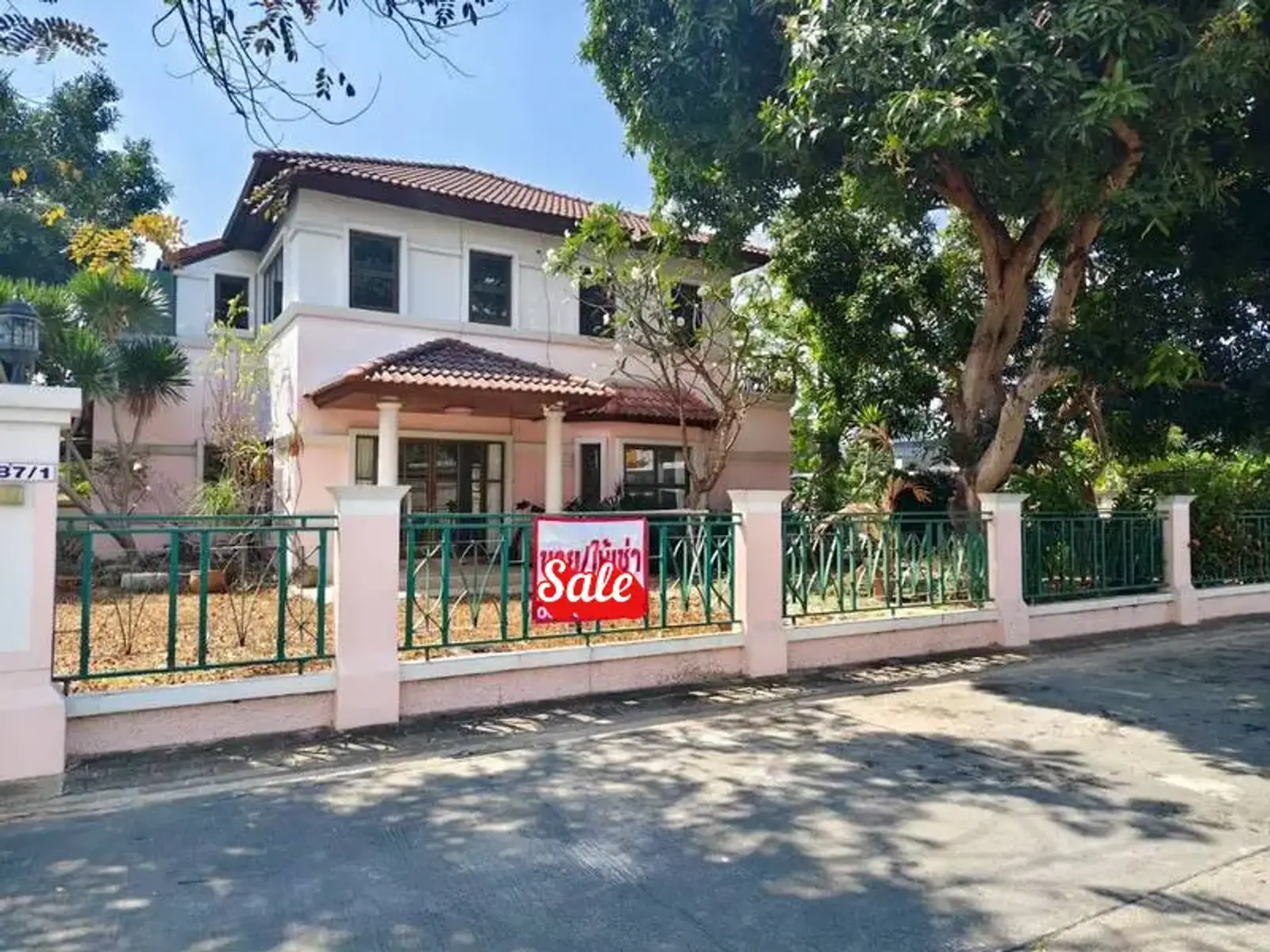 Villa avec piscine 3 chambres à vendre ou à louer — Central Pattaya, Pattaya