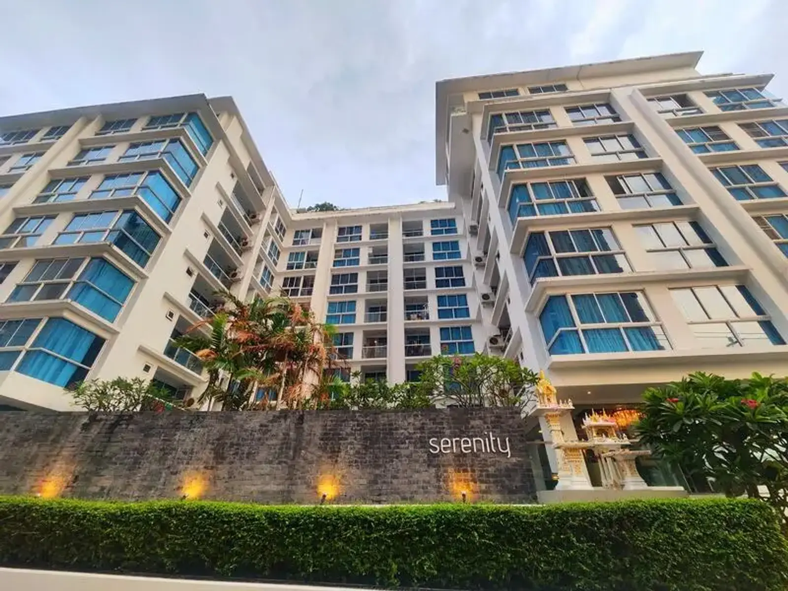 Condo 2 chambres plage à pied à vendre ou à louer — North Pattaya, Pattaya