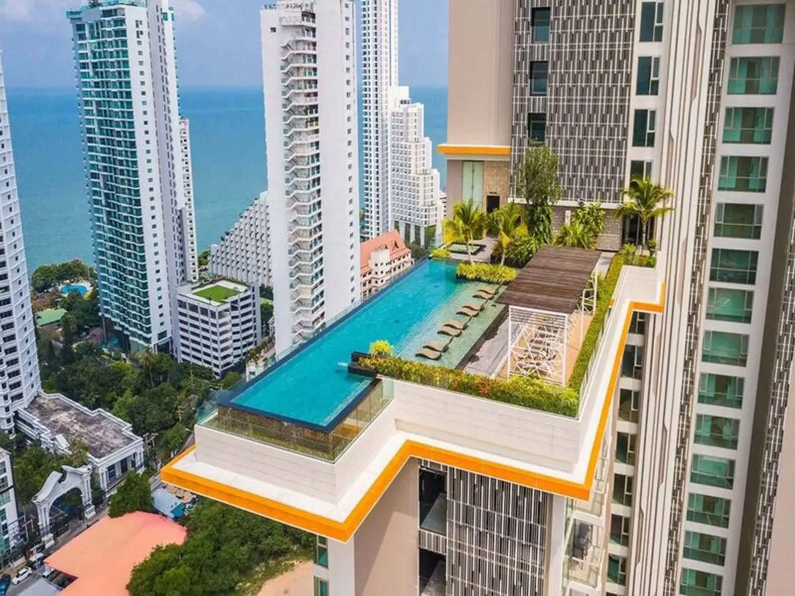 Condo 2 chambres vue mer à vendre — North Pattaya, Pattaya