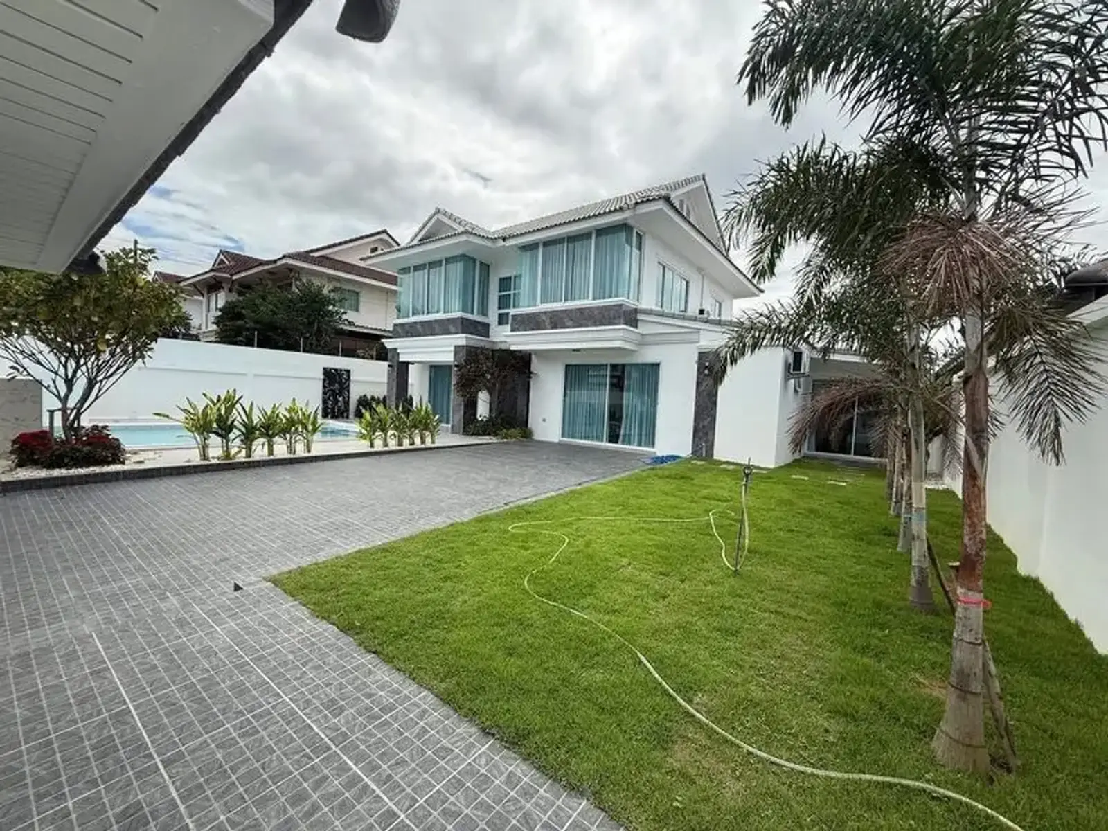 Villa avec piscine 5 chambres à vendre — Jomtien, Pattaya