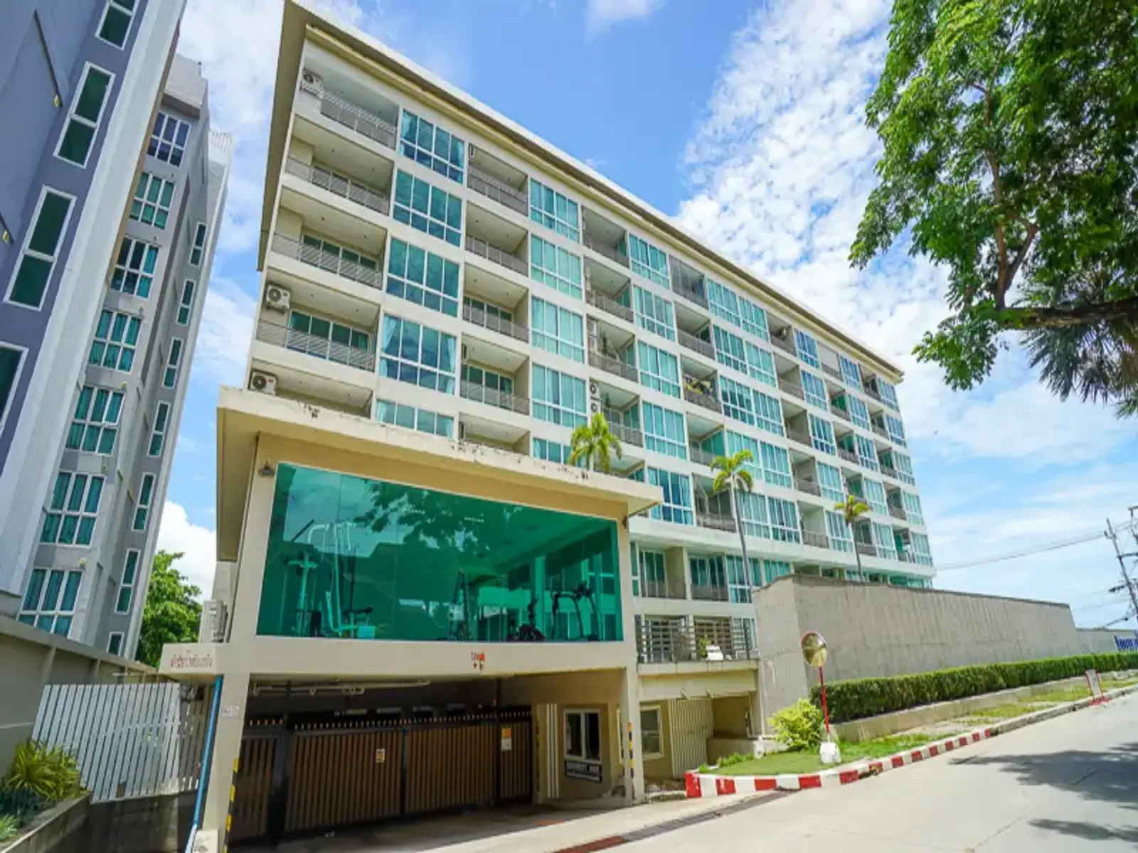 Condo 1 chambre front de mer à vendre — Na Jomtien Beach, Pattaya