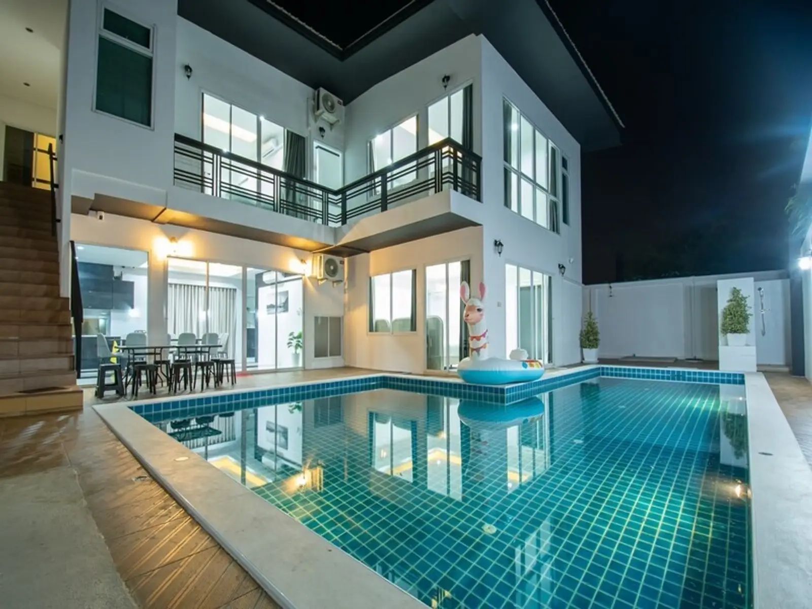 Villa avec piscine 4 chambres à vendre — Huai Yai, Pattaya