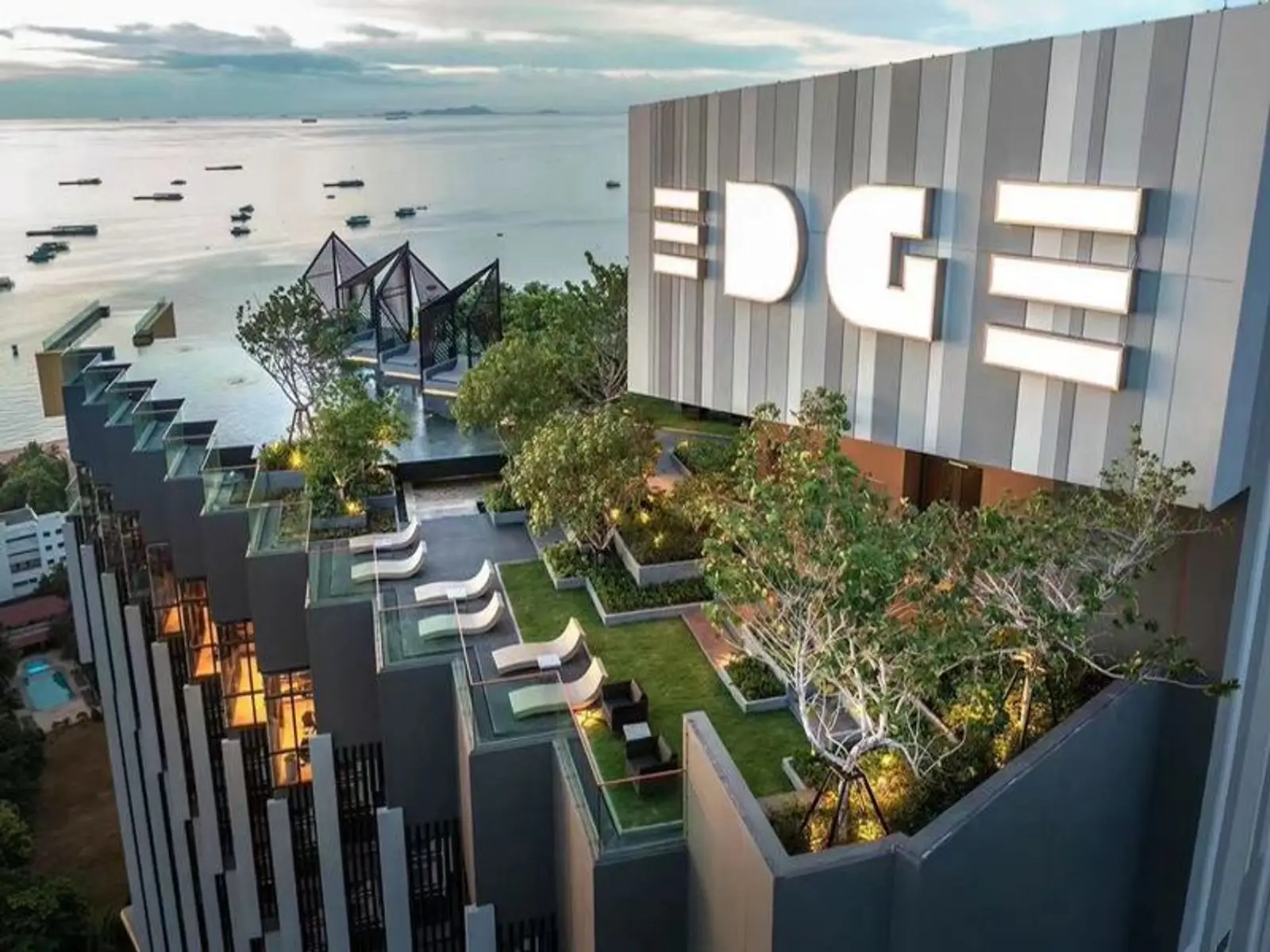 Condo 1 chambre vue mer à vendre — Central Pattaya, Pattaya