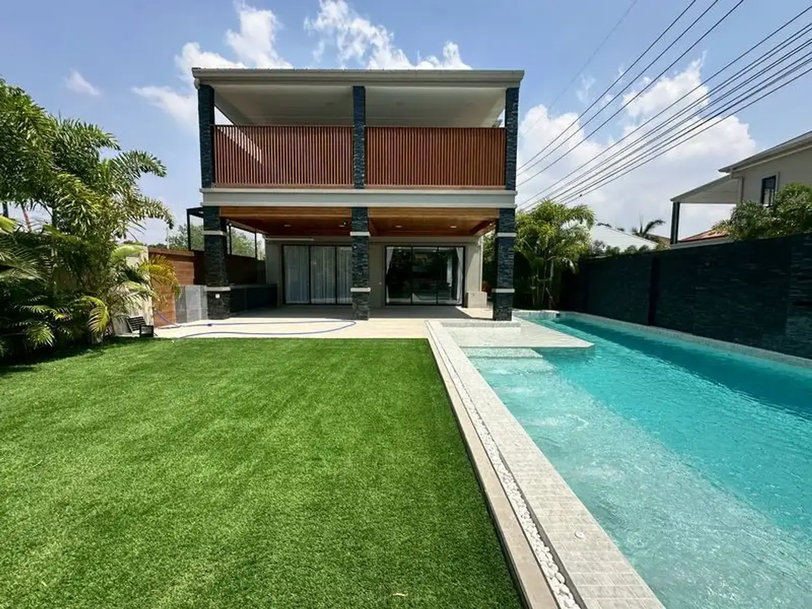 Maison 4 chambres à vendre — Mabprachan, Pattaya