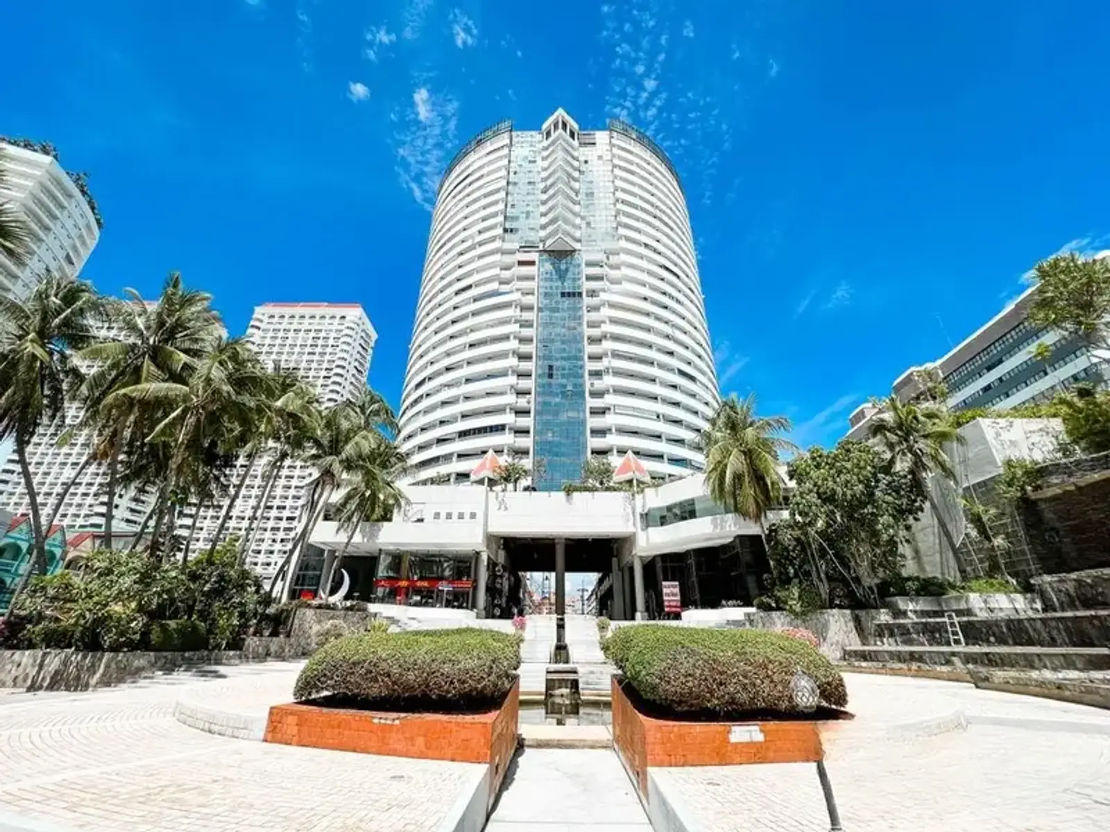 Condo 3 chambres front de mer à vendre — Jomtien, Pattaya