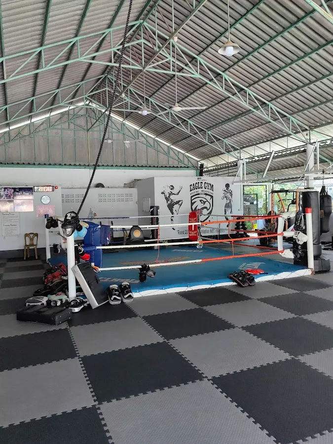 EAGLE GYM 1124