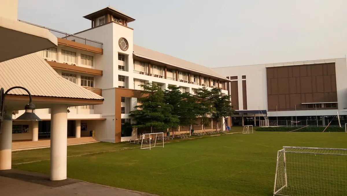 International Community School 3