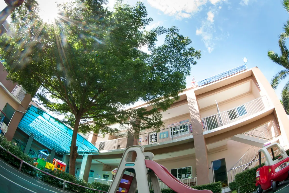 International Montessori Center 3