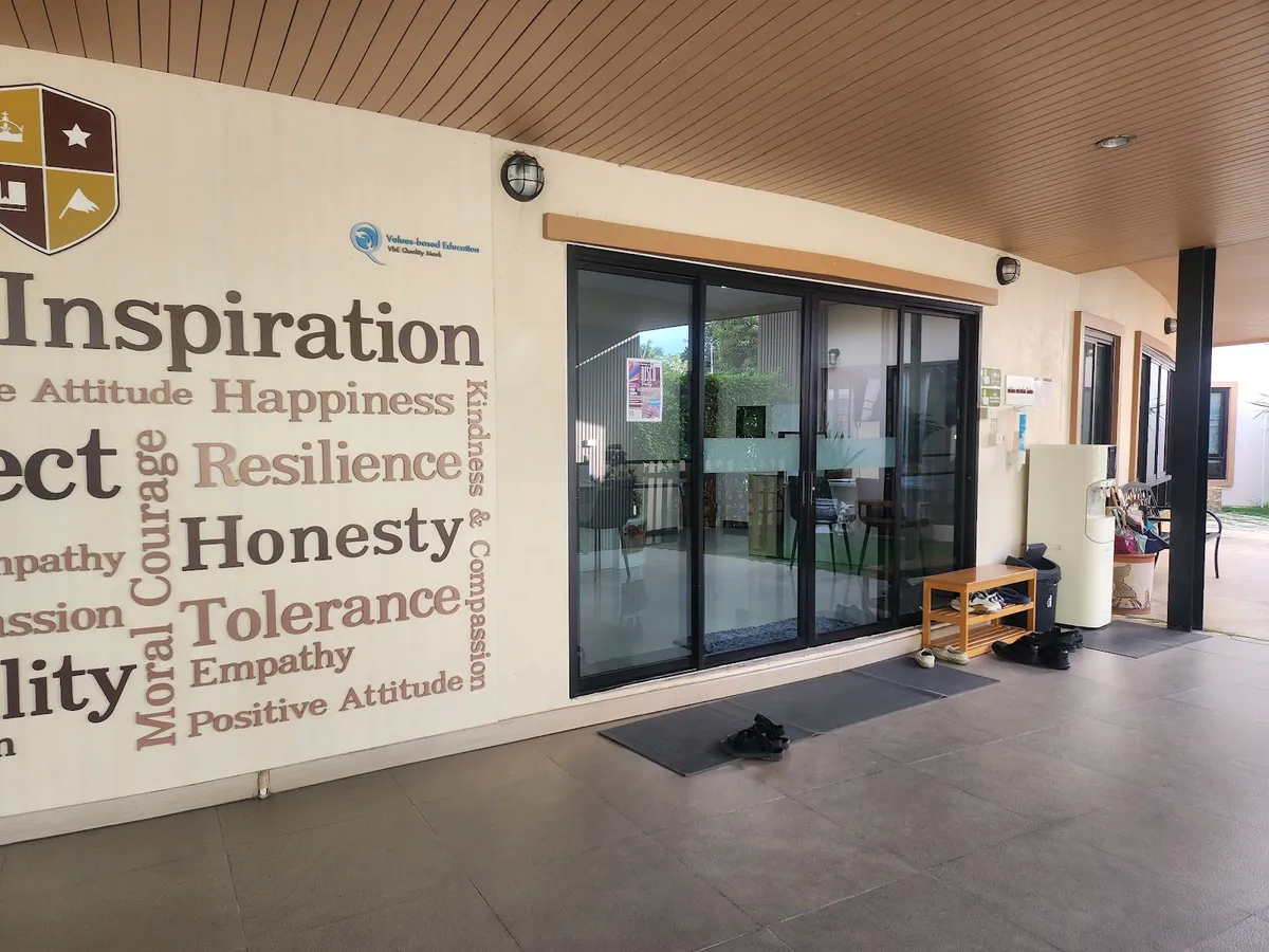 Meritton British International School 4