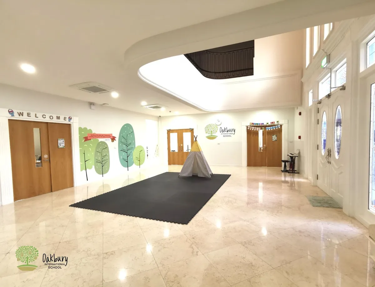 Oakbury International School 2