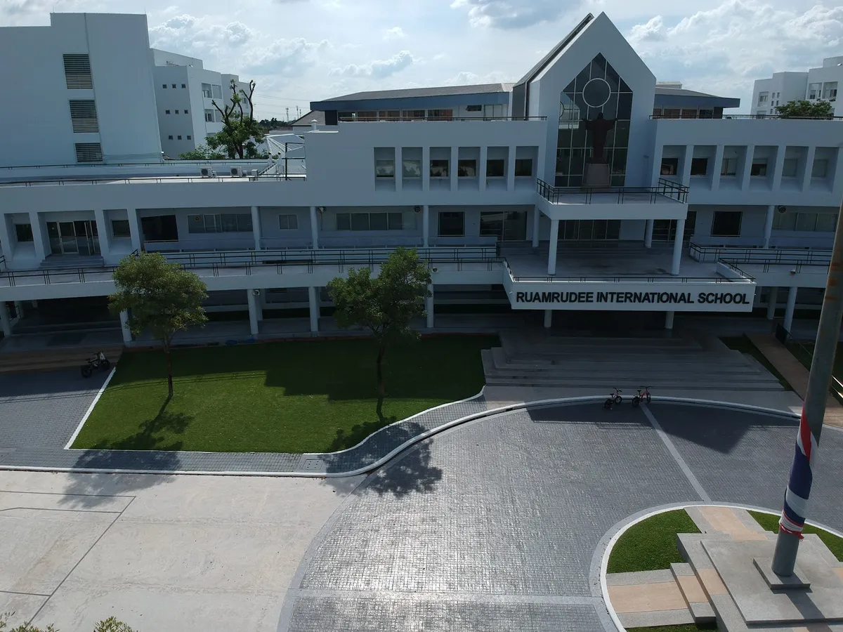 Ruamrudee International School Ramkhamhaeng Campus 2