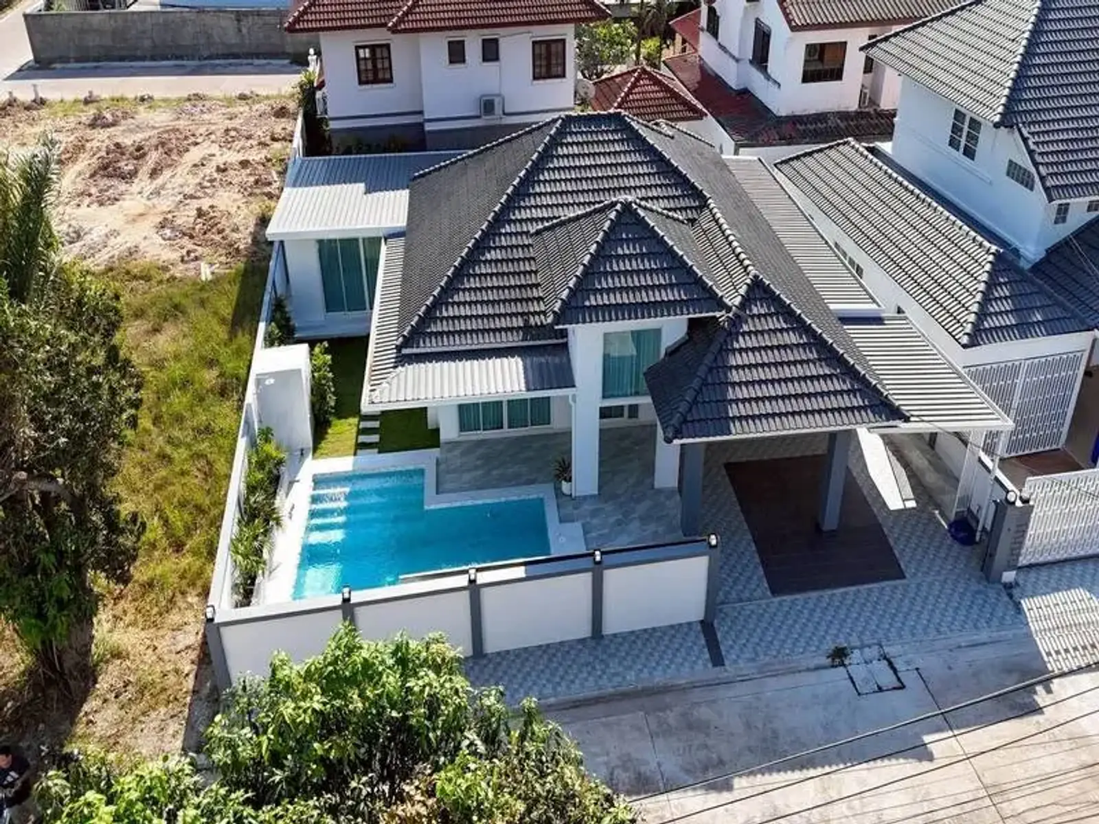 Villa avec piscine 3 chambres à vendre — East Pattaya, Pattaya