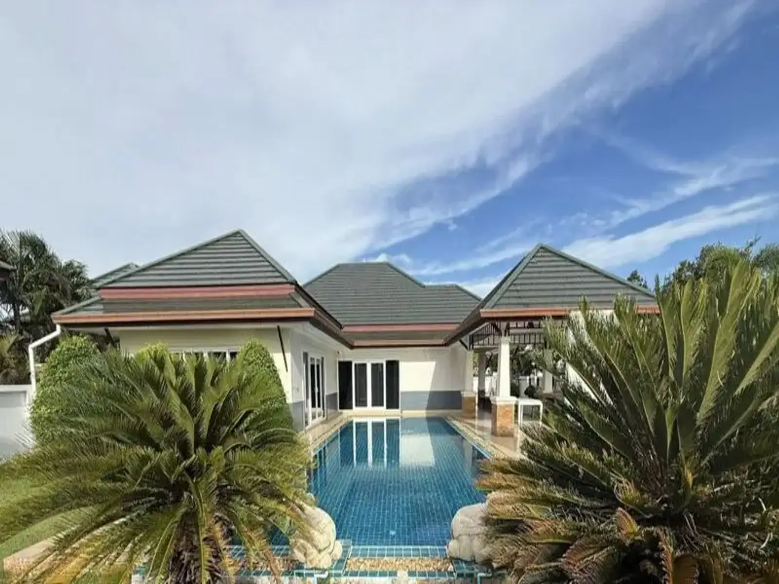 Villa avec piscine 3 chambres à vendre — Na Jomtien Beach, Pattaya