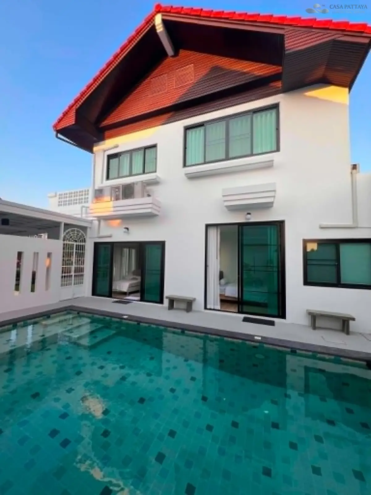 Villa avec piscine 3 chambres à vendre ou à louer — Na Jomtien Beach, Pattaya