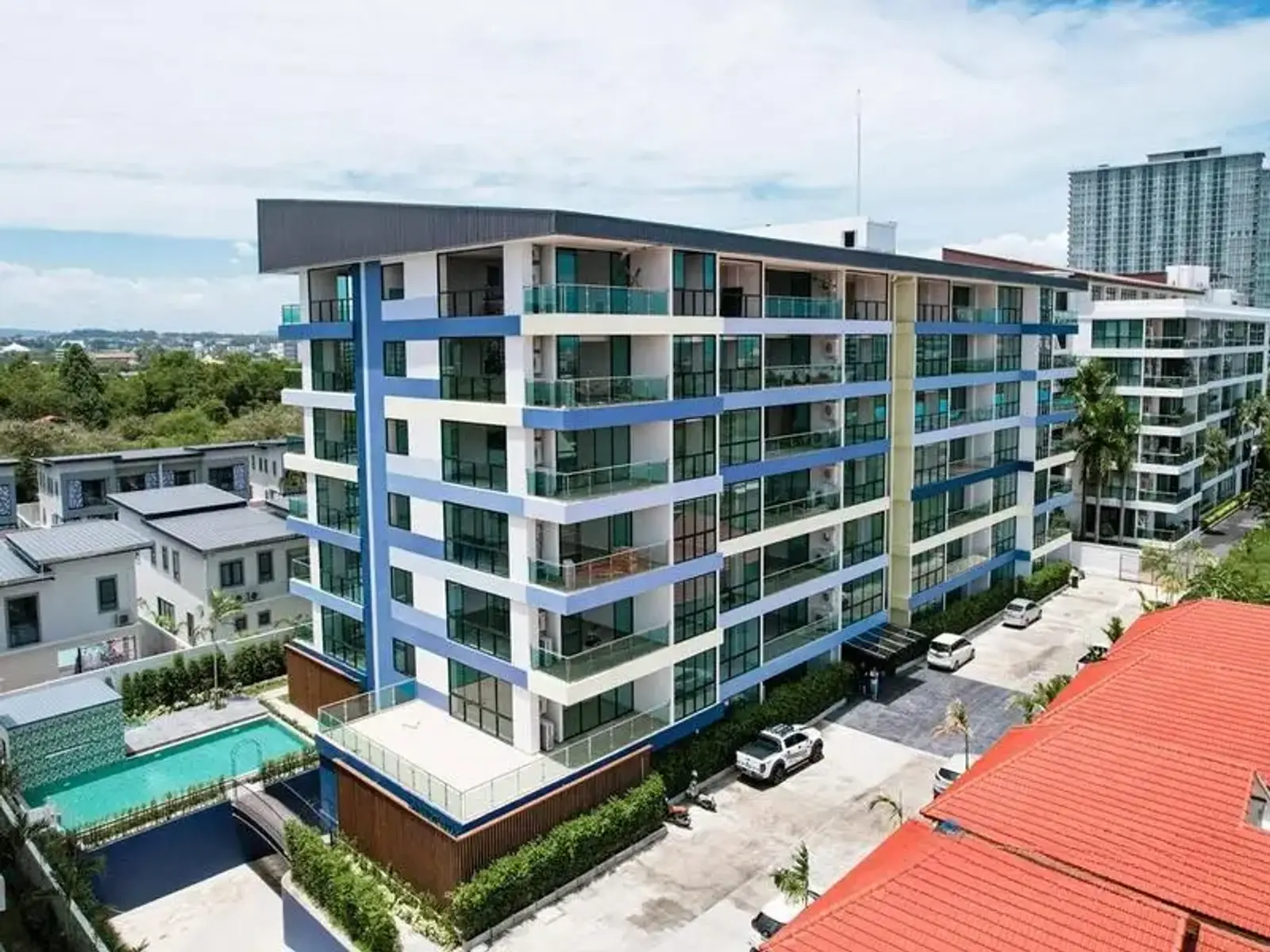 Condo 2 chambres à vendre ou à louer — Jomtien, Pattaya