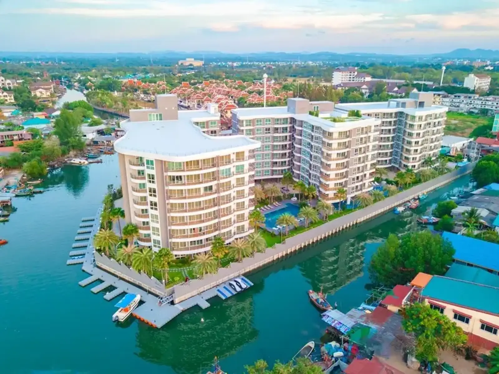 Condo 1 chambre front de mer à vendre — Na Jomtien Beach, Pattaya
