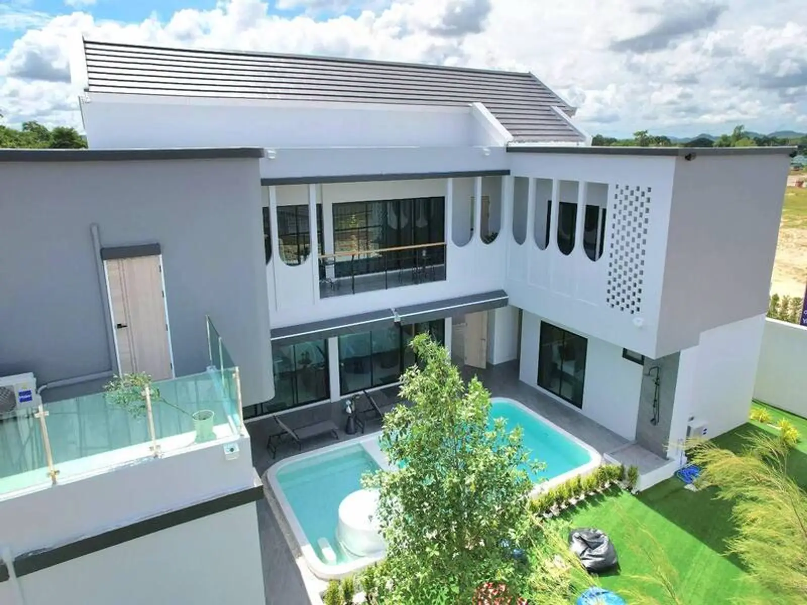 Villa avec piscine 5 chambres à vendre — Huai Yai, Pattaya