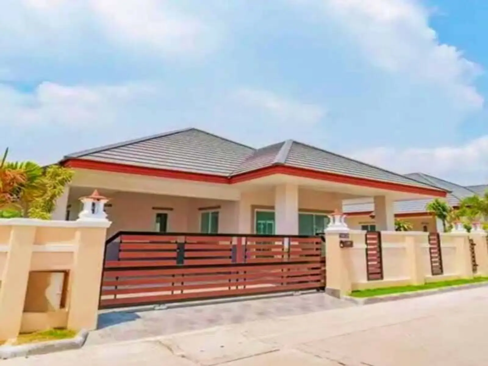 Villa avec piscine 3 chambres à vendre — Na Jomtien Beach, Pattaya