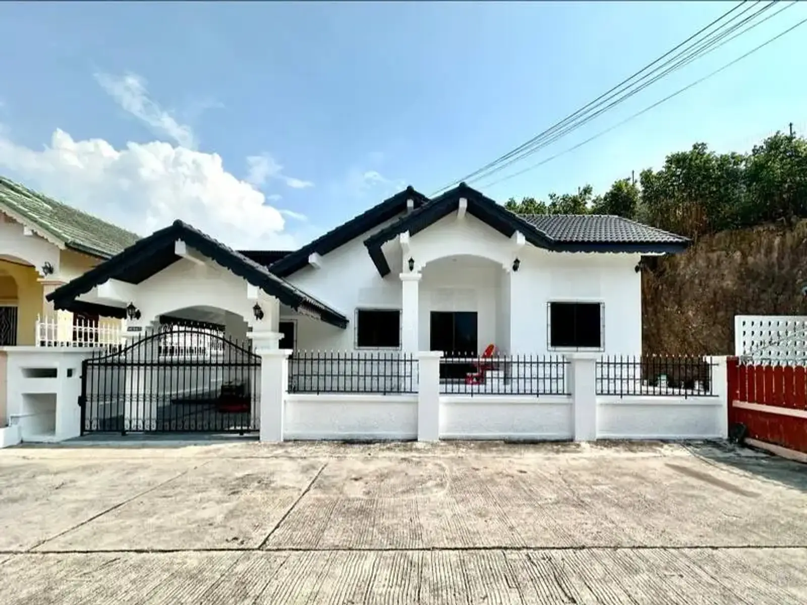 Villa avec piscine 2 chambres à vendre — East Pattaya, Pattaya