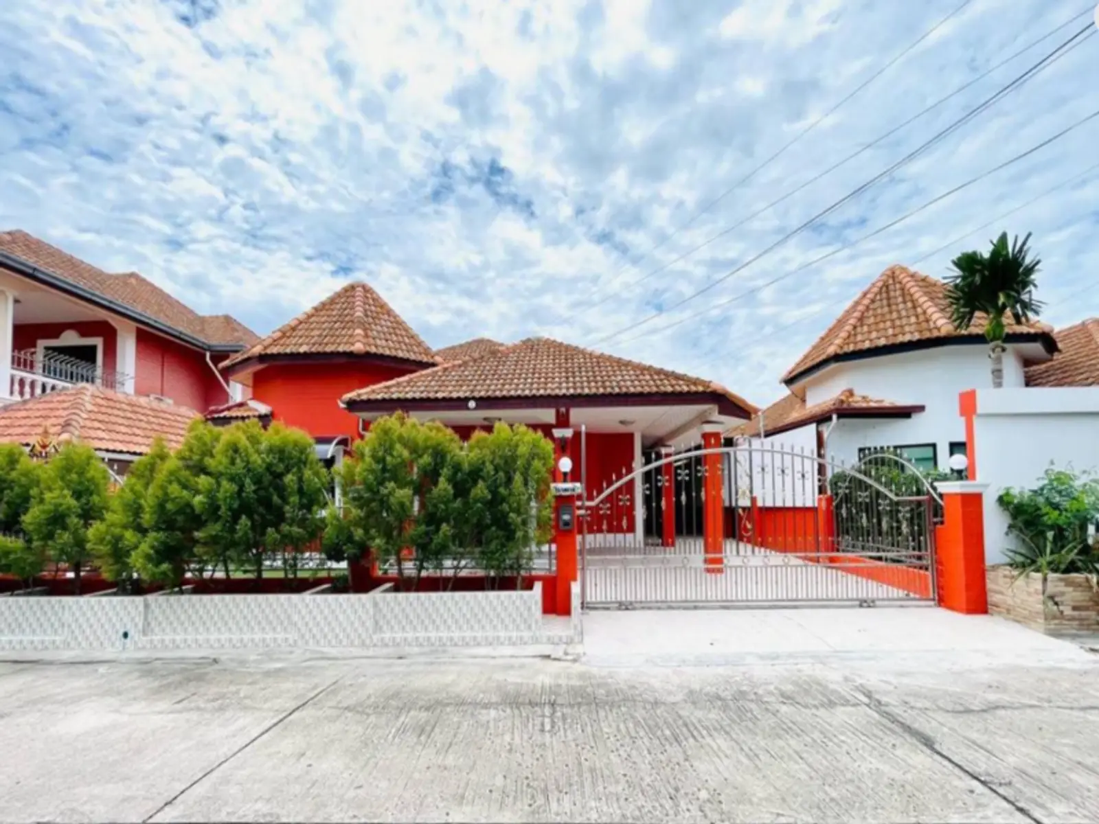 Villa avec piscine 3 chambres à vendre — East Pattaya, Pattaya