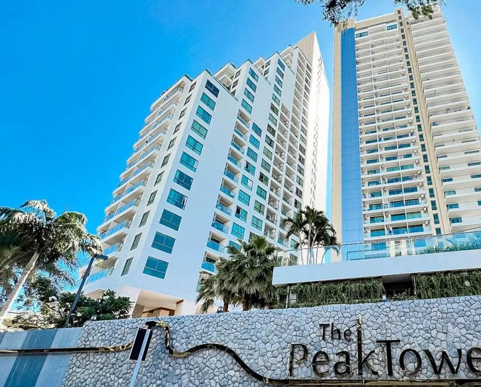 Condo 1 chambre vue mer à vendre — Pratamnak, Pattaya