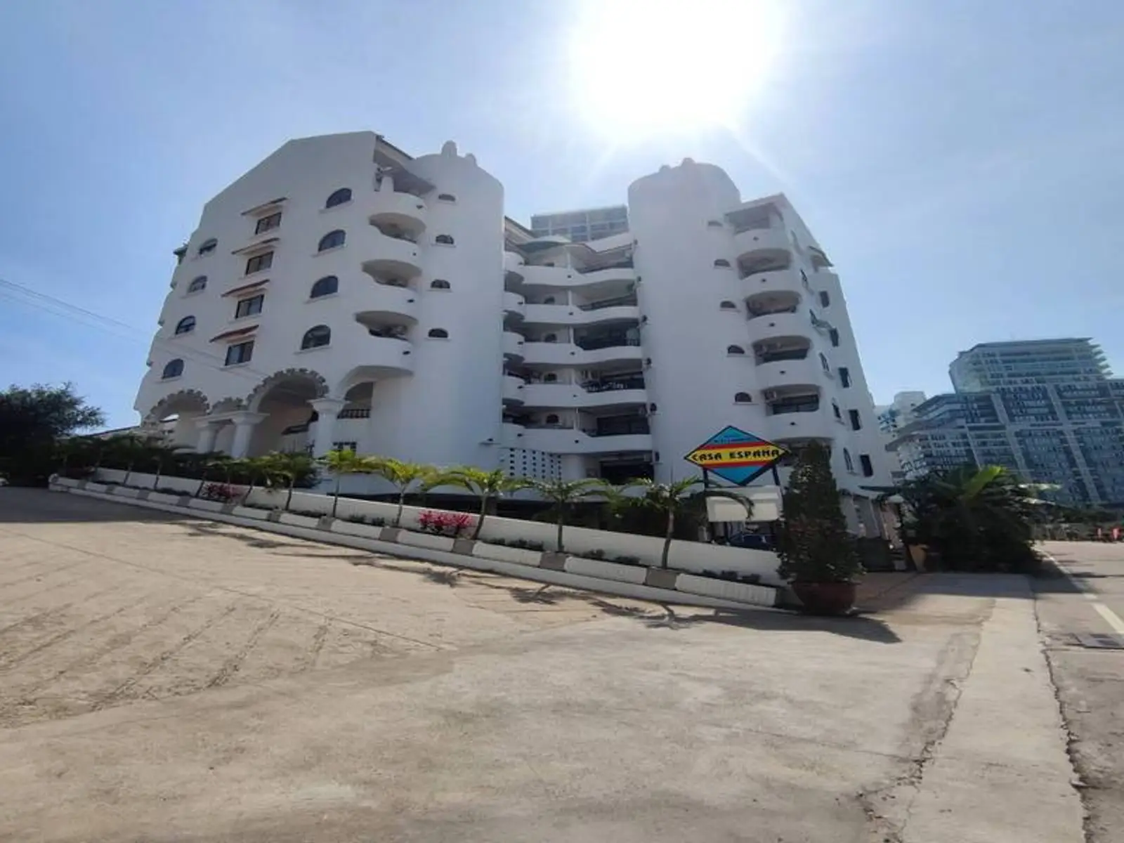 Condo plage à pied à vendre — Pratamnak, Pattaya