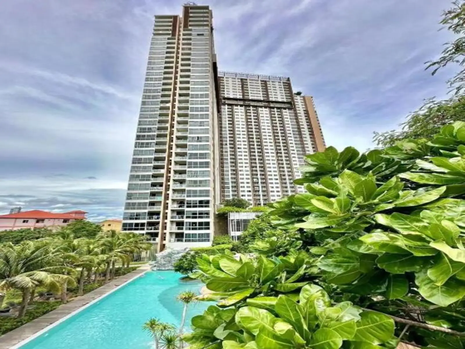 Condo plage à pied à vendre — Pratamnak, Pattaya