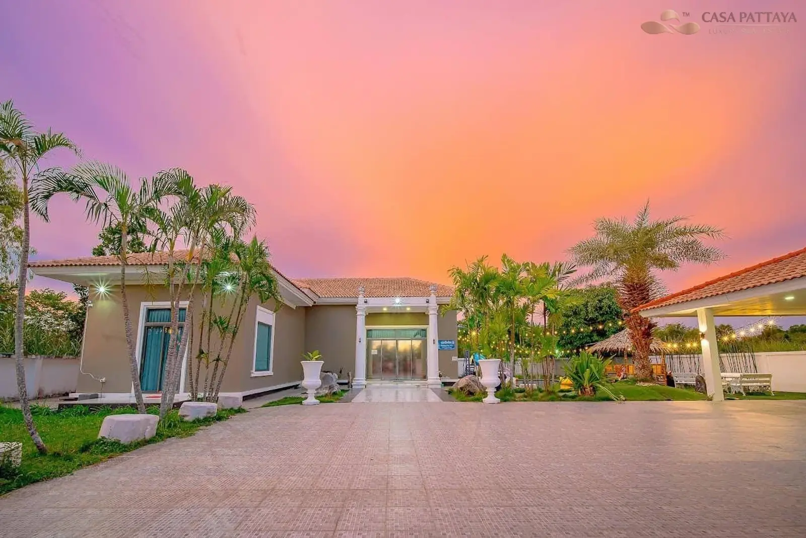 Villa avec piscine 3 chambres à louer — Huai Yai, Pattaya