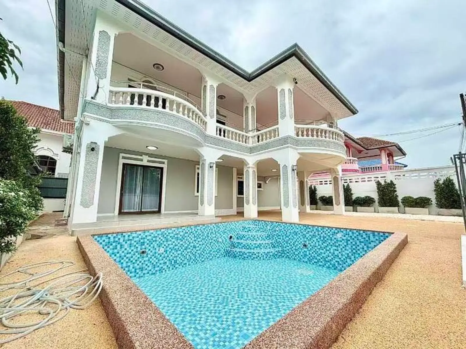 Villa avec piscine 5 chambres à vendre — South Pattaya, Pattaya