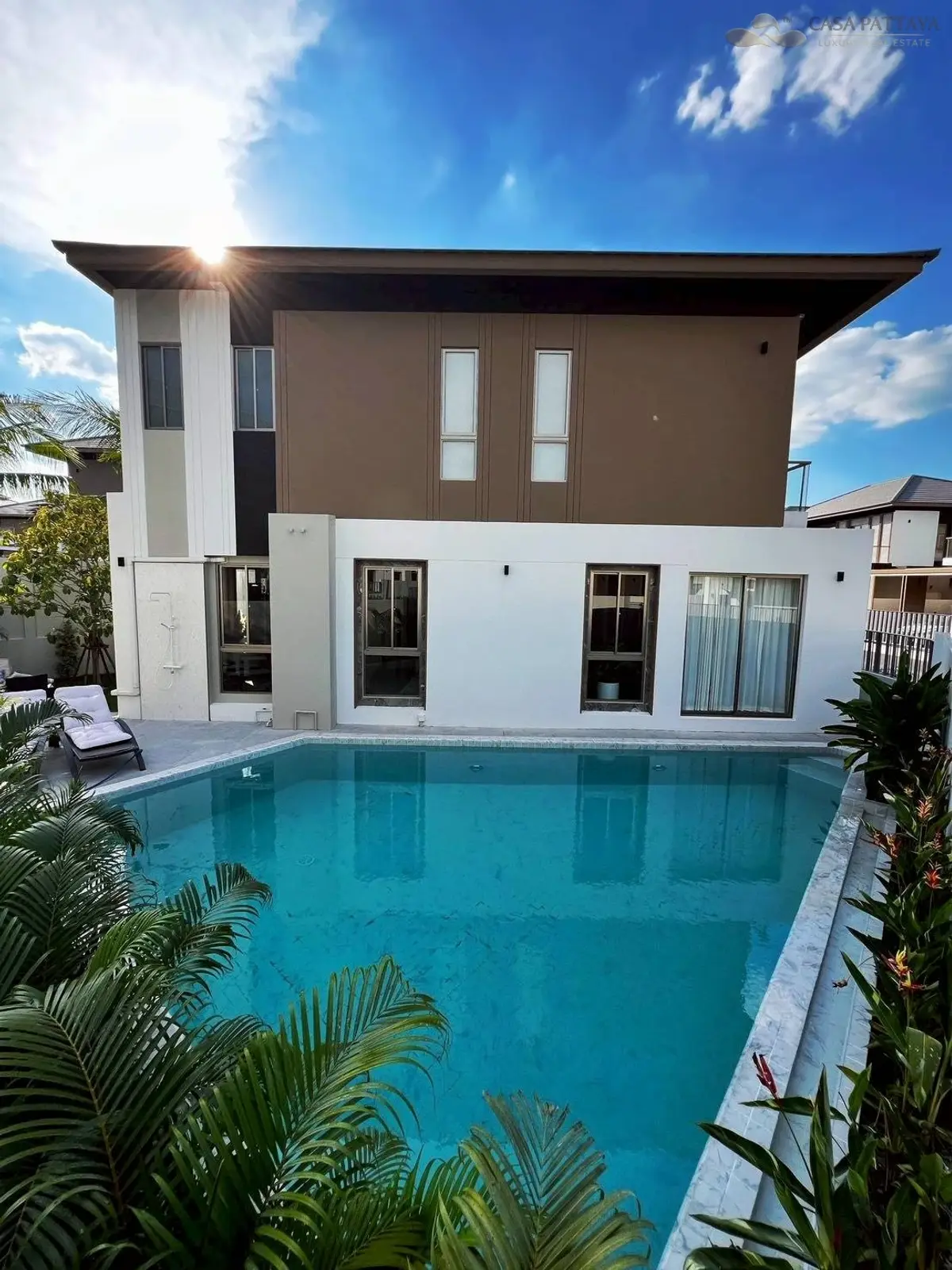 Villa avec piscine 5 chambres à vendre — Nong Pla Lai, Pattaya