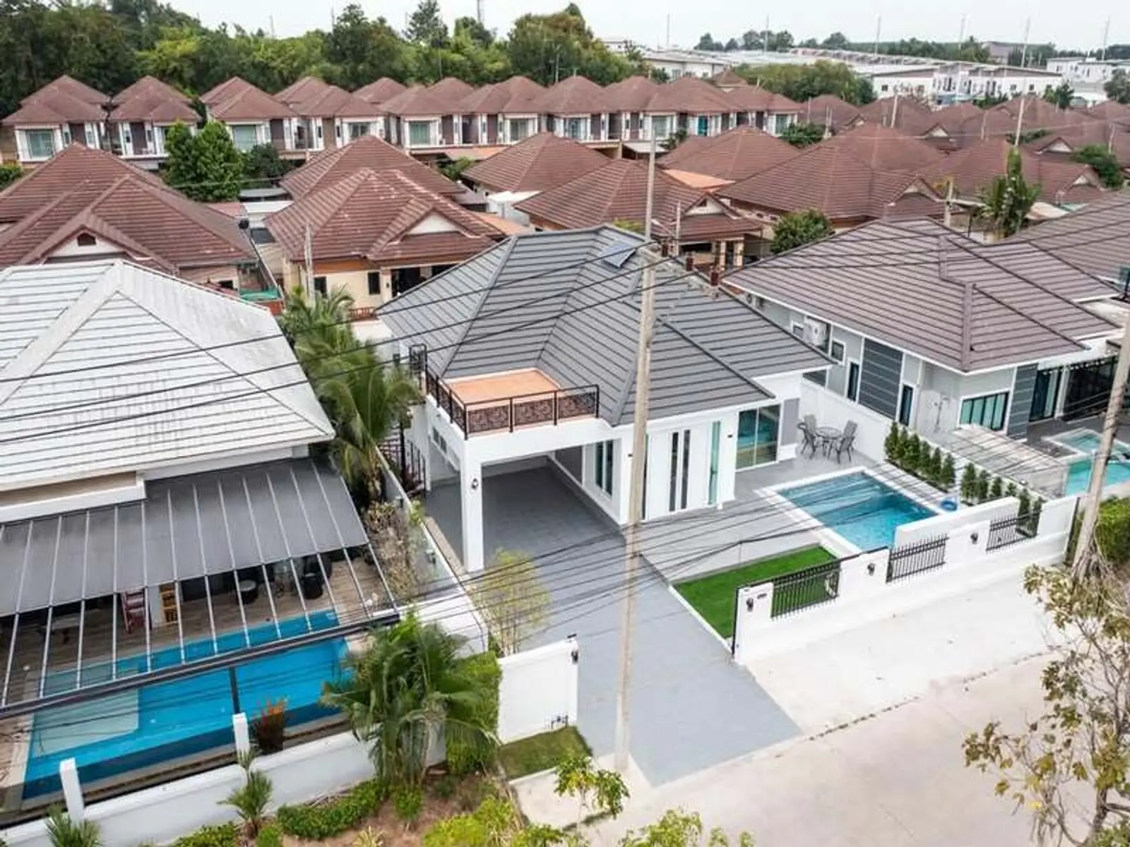 Villa avec piscine 3 chambres à vendre — East Pattaya, Pattaya