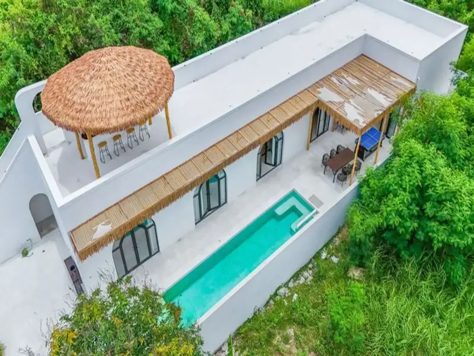 Villa avec piscine 4 chambres à vendre — Jomtien, Pattaya