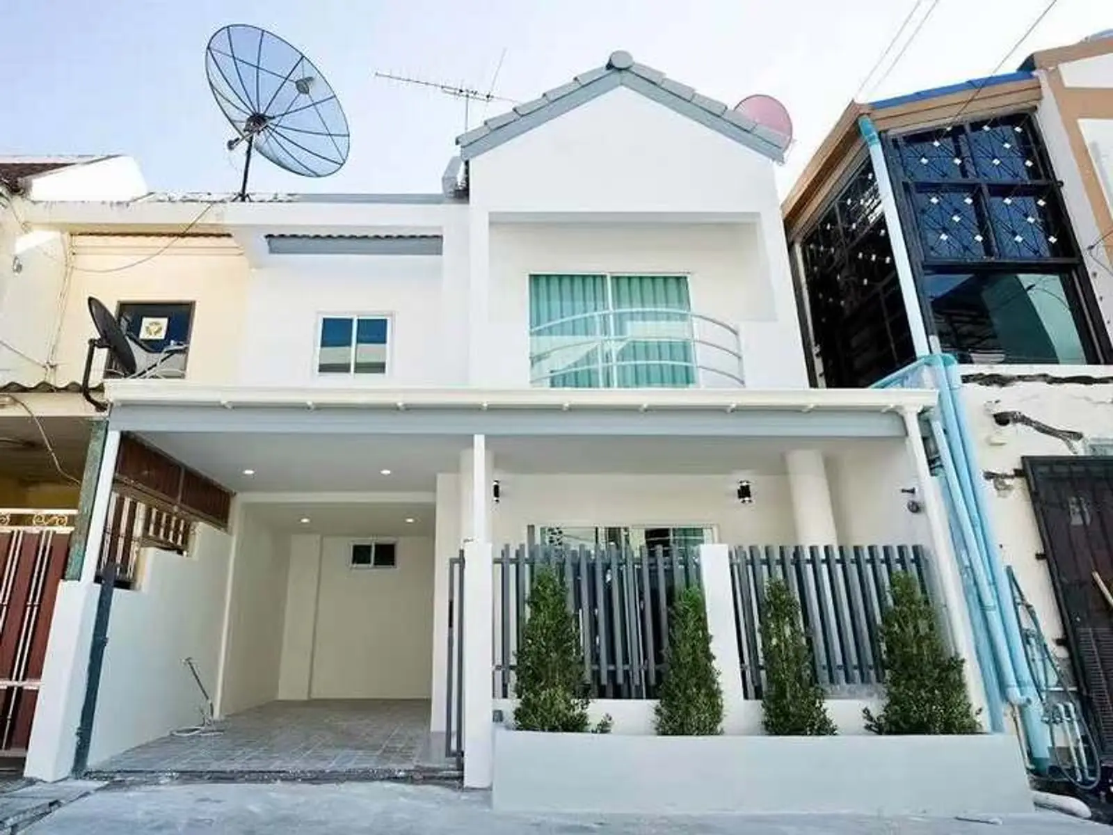 Villa avec piscine 2 chambres à vendre — Thepprasit, Pattaya