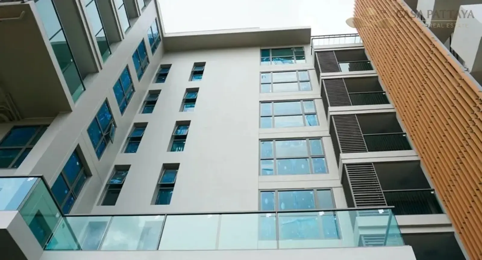 Condo 2 chambres vue mer à vendre — Bang Saray, Pattaya