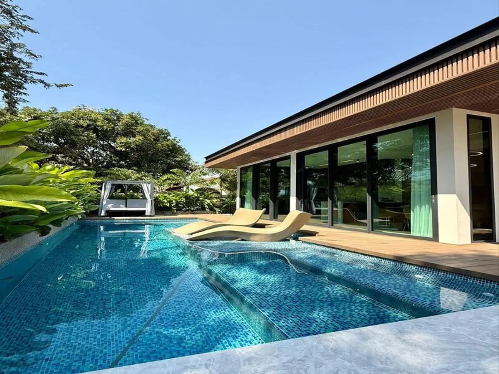 Villa avec piscine 4 chambres à vendre — Jomtien Beach, Pattaya